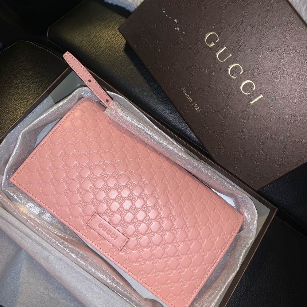Gucci GG Micro Guccissima Wallet on strap crossbody